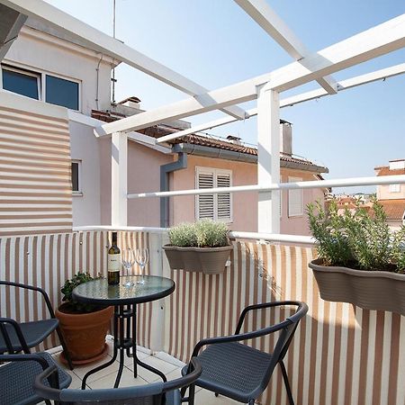 Apartment Aston Pula Dış mekan fotoğraf