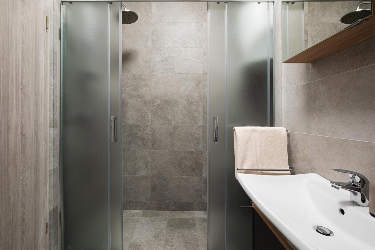 Apartment Aston Pula Dış mekan fotoğraf