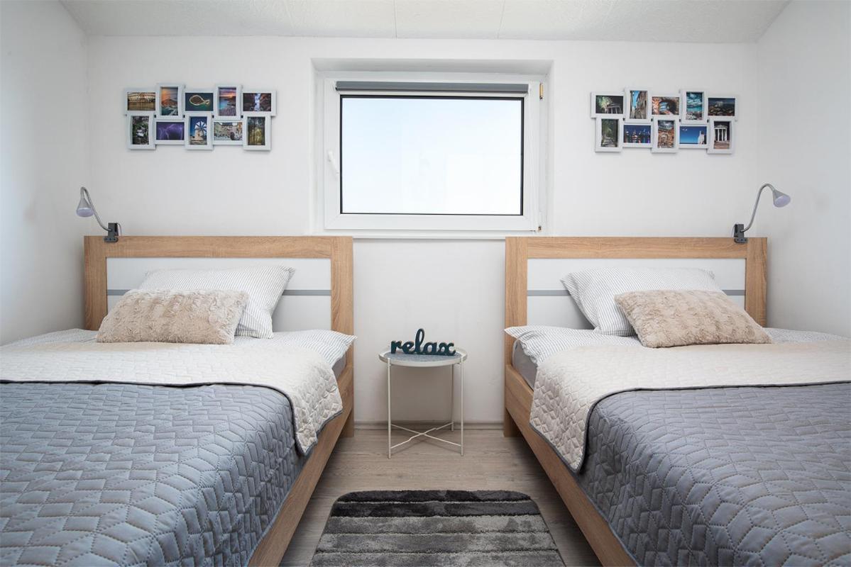 Apartment Aston Pula Dış mekan fotoğraf